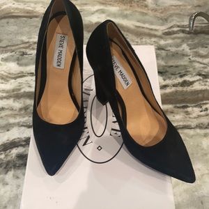 BRAND NEW Steve Madden pumps.